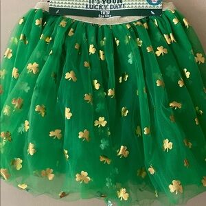 Kids Green Skirt/ Tutu with Gold Shamrocks